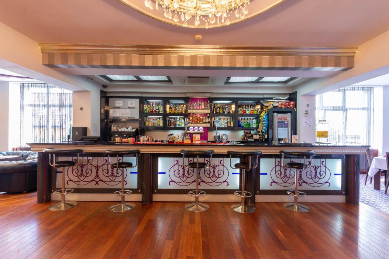Hotel Jan Darlowko Bagian luar foto